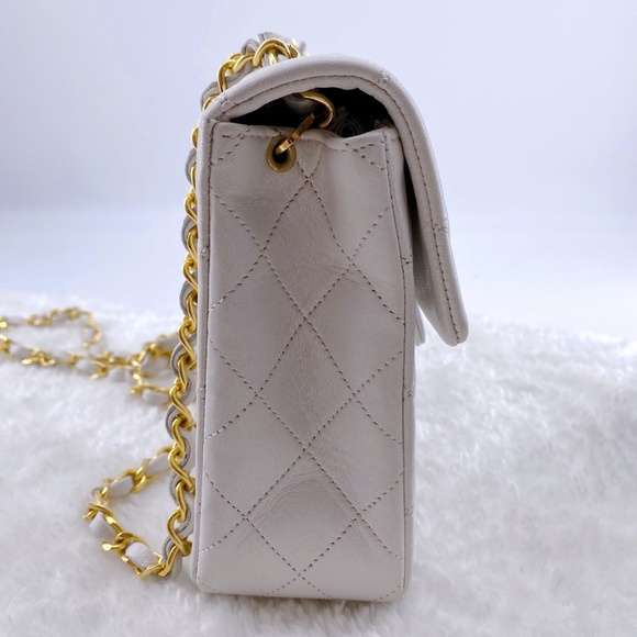 Chanel Pure White Mini Flap Bag - Picture 13 of 16